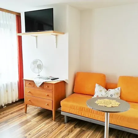 Gaestehaus Zur Weissen Rose