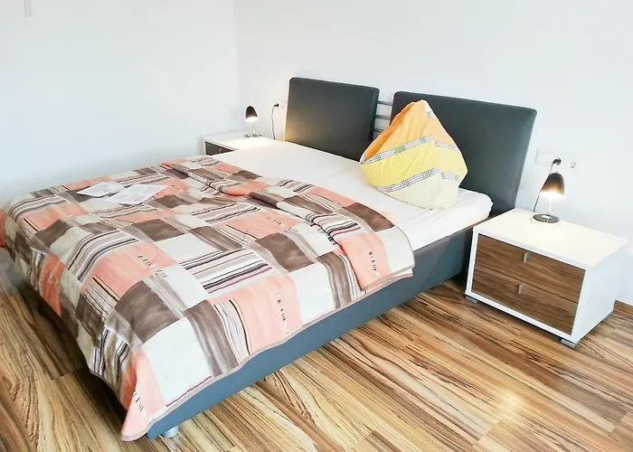 Gaestehaus Zur Weissen Rose 4* Furth bei Gottweig